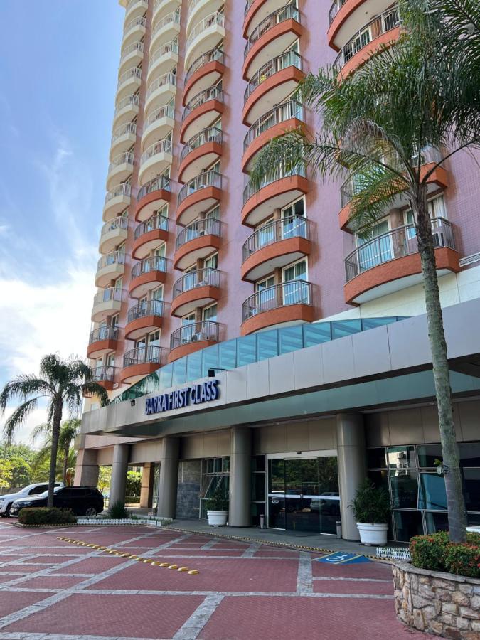 Flat Com Vista Panoramica -15- Na Barra Da Tijuca - Estacionamento Gratuito - Frigobar - Ar Condicionado - Piscina - Academia - Balsa Para Praia Gratis - Varanda - Vista Parcial Mar E Lagoa Rio de Janeiro Extérieur photo