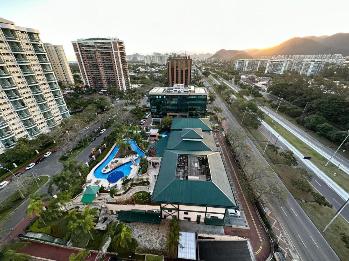 Flat Com Vista Panoramica -15- Na Barra Da Tijuca - Estacionamento Gratuito - Frigobar - Ar Condicionado - Piscina - Academia - Balsa Para Praia Gratis - Varanda - Vista Parcial Mar E Lagoa Rio de Janeiro Extérieur photo