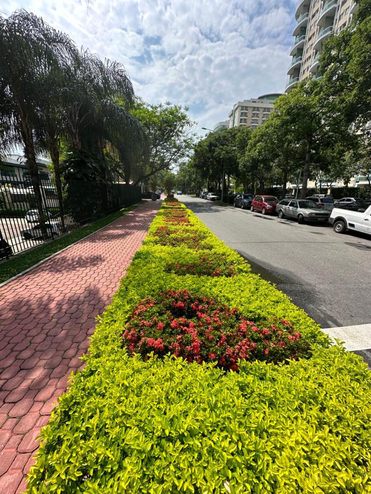 Flat Com Vista Panoramica -15- Na Barra Da Tijuca - Estacionamento Gratuito - Frigobar - Ar Condicionado - Piscina - Academia - Balsa Para Praia Gratis - Varanda - Vista Parcial Mar E Lagoa Rio de Janeiro Extérieur photo
